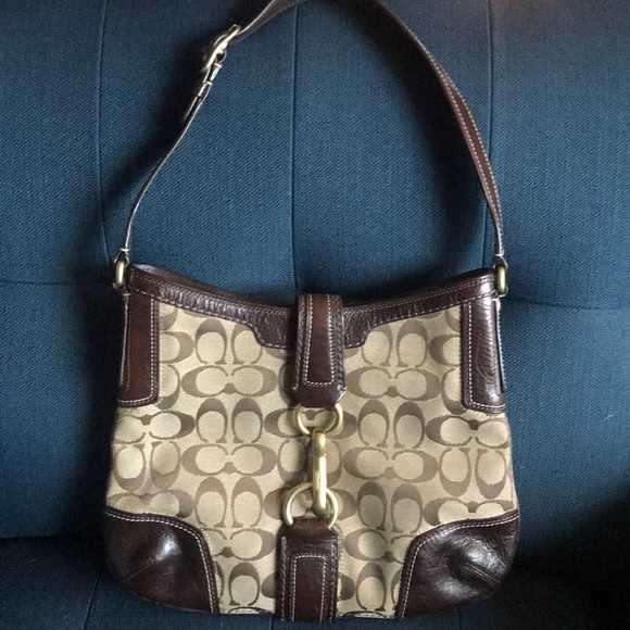 Coach Handbag - Picture 2 of 8